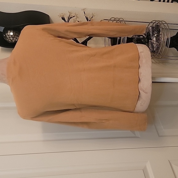 August Silk Petites Sweater, Mustard Brownish-Yellow Color, Size PM. - Picture 4 of 9